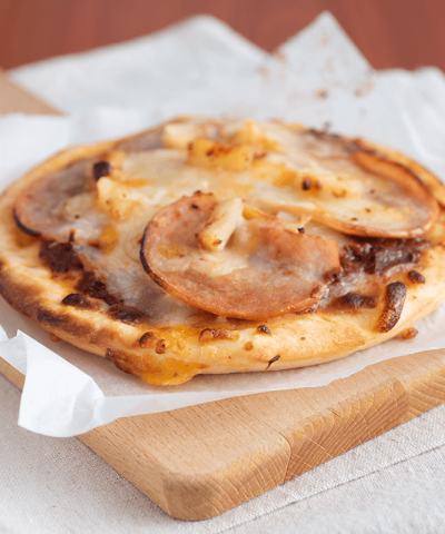 Hawaiian Pizza&emsp;<br />Frozen (6 inch)
