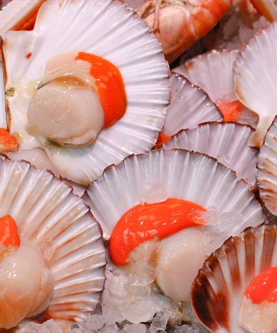 Half Shell Scallops&emsp;<br />Frozen (1 kg)